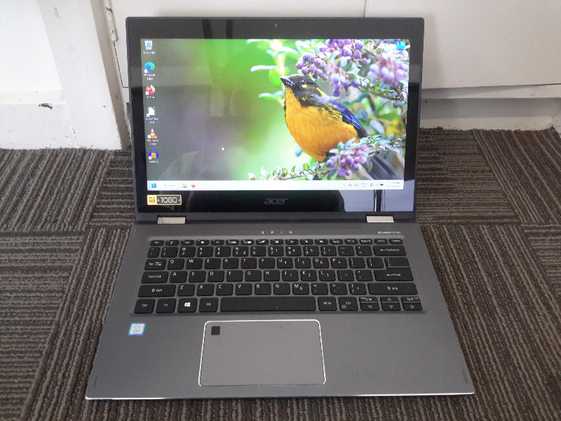 Acer SP513-53N